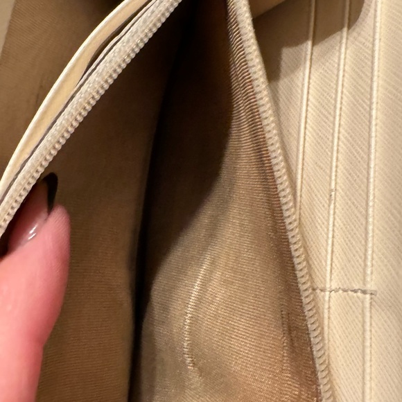 Salvatore Ferragamo Wallet - unbranded chain - Picture 7 of 10